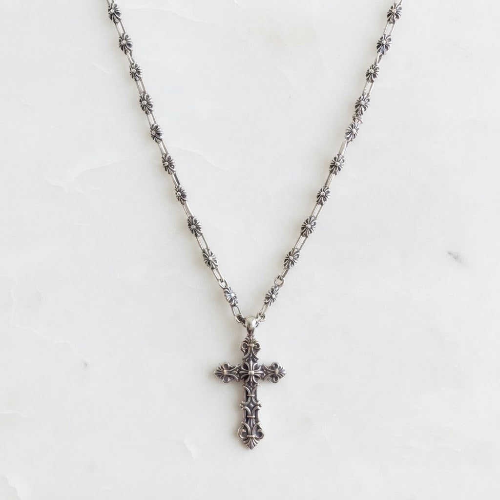 Y2K Style Silver Cross Necklace